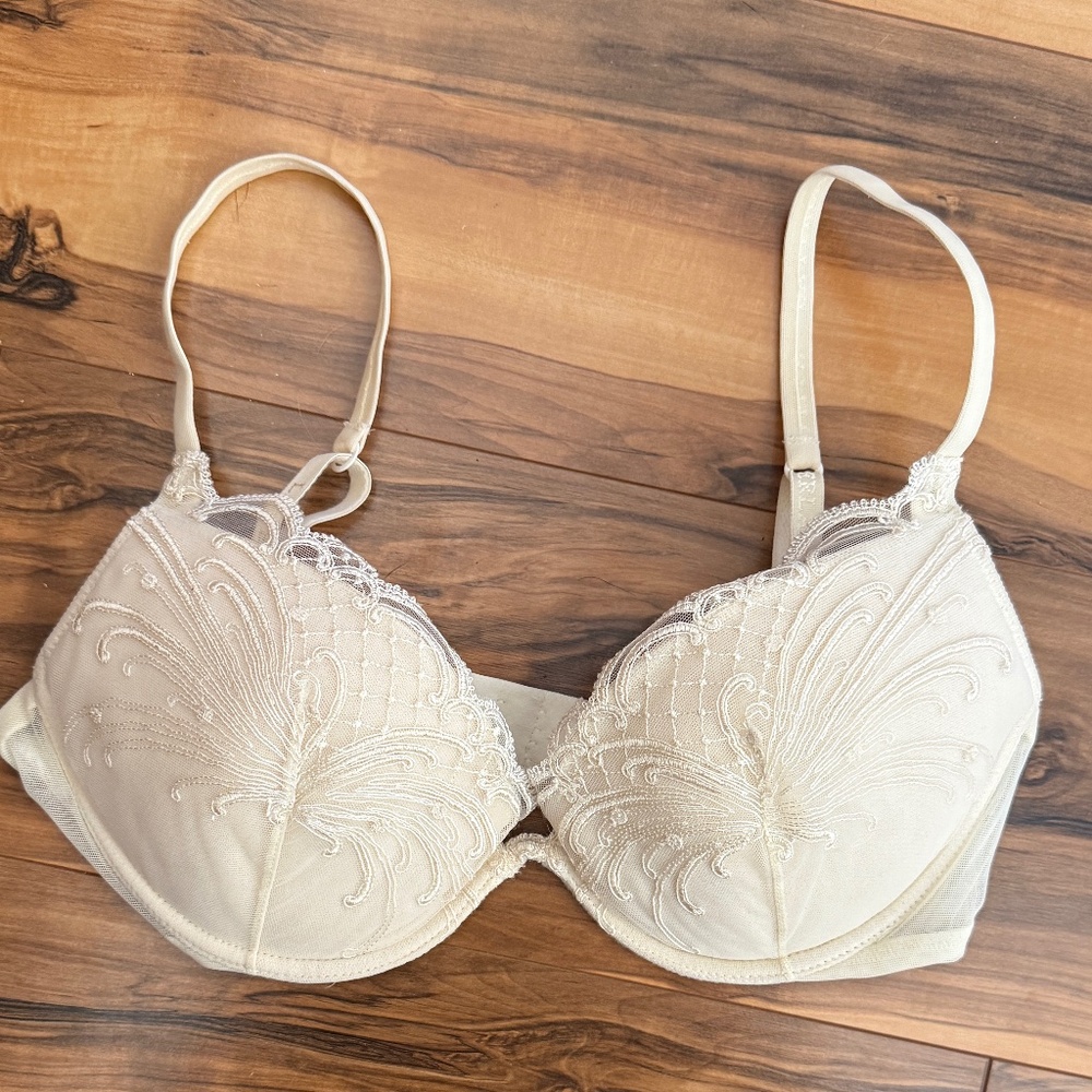 La Perla 2 Bra Cream Lace Underwire 34D Italy